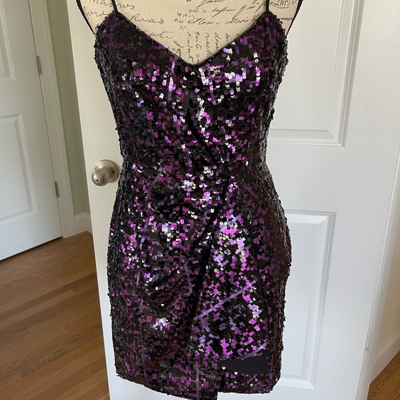 Parker sequins cocktail mini dress - Picture 2 of 3